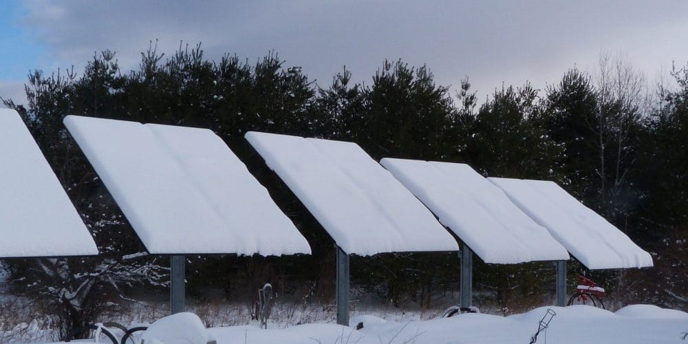 CGEB: Solar panels cool buildings, PG&E 78% GHG free, LONGi at 23.6%,more